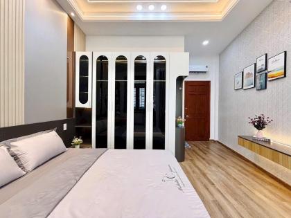 **Bán nhà căn góc 2MT Phạm Văn Hai, p3, Tân Bình (4,5x14) 4 tầng 7 tỷ