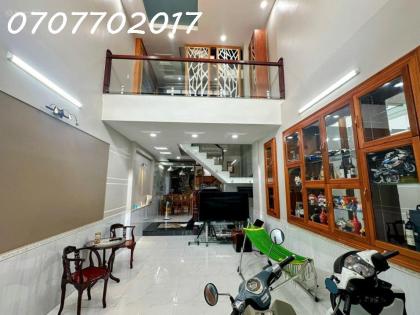 BÁN NHÀ 3 TẦNG – HẺM THOẠI NGỌC HẦU – HÒA THẠNH – 72M² – NHÀ MỚI 4PN – GIÁ 5TỶxx