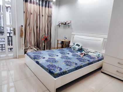 ???? GẤP BÁN NHÀ HẺM XE HƠI – CÁCH BÀ HOM CHỈ 30M – VỊ TRÍ ĐẸP – GIÁ TỐT NHẤT KHU!