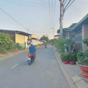 Nhà MBKD (6x27) Mặt tiền Huỳnh Thị Na, Đông Thạnh, Hóc Môn. Giá Tốt