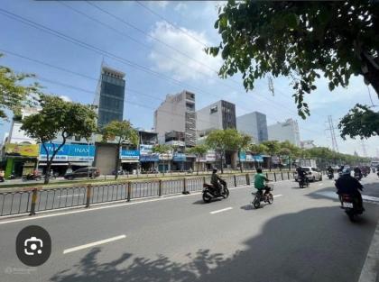 Bán nhà Mặt tiền Kinh Dương Vương - gần Hồ Học Lãm - Tên Lửa, 8,2x56m, Cấp 4, 36 tỷ.