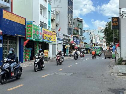 CHDV 6 lầu 16 PN ngang 4.25m75m2 TN 1.1 tỷ mặt tiền ngay trường Nguyễn Thượng Hiền 19.8 tỷ