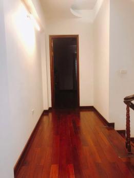 Bán nhà phân lô Đầm Trấu, 60m2 x 5 tầng, 22 tỷ