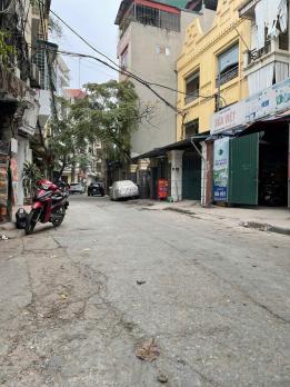 Bán nhà phố Đốc Ngữ, Ba Đình, phân lô, ô tô tránh, 2 mặt thoáng, mặt tiền rộng, ngay gần phố