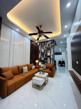 BÁN NHÀ TÔ HIỆU - HÀ ĐÔNG, 2 MẶT TIỀN, 37M2, 8.X TỶ
