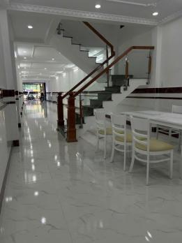 Bán hoa hậu chân dài MTKD Tân Thới Hiệp Q.12 160m2(4x40) gần bên Mega Market chỉ 14.5 tỷ.