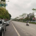 Tòa nhà văn phòng Việt Hưng -LÔ GÓC 7 tầng – thang máy , trước nhà đỗ 20 ô tô chỉ 21 tỷ