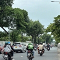 Giảm 3 TỶ còn 27 TỶ đường 16m Nguyễn Kiệm 127m2 ngang 6.5m 6 lầu T.máy ngay BV 175.