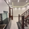 Bán nhà trung tâm Thạch Bàn, diện tích 34.0m -5.4 tỷ, nội thất mới