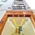 Bán nhà riêng tại Phạm Văn Đồng, 58m2, ô tô, kinh doanh, nhỉnh 15tỷ.