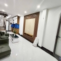 Bán nhà đường Trường Chinh Đống Đa, nhà đẹp ở luôn, 2 mặt thoáng