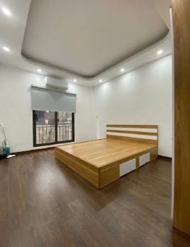 Bán nhà  Liên Mạc, 36m2, phân lô, ô tô, nội thất chủ tặng, nhỉnh 4tỷ.