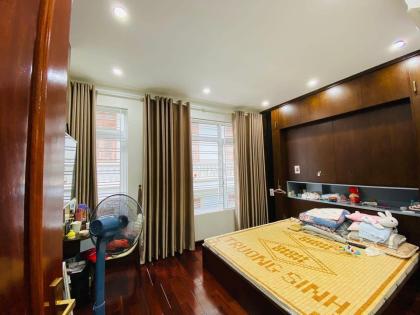 HIẾM! Bán Nhà Đẹp 4 Tầng Xe Hơi Thông Cao Thắng, 45m2, 8.4 Tỷ