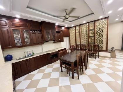 Cho thuê liền kề KĐT Phùng Khoang 95m x 4 tầng 25 triệu 0903409888