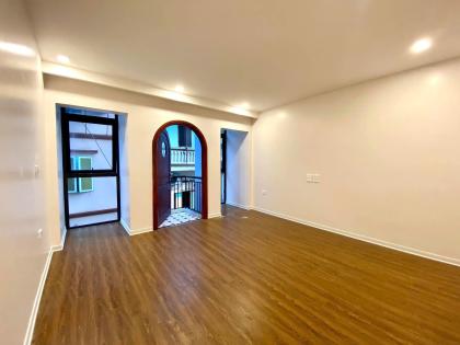 Bán nhà ngõ 69A Hoàng Văn Thái 70m2 x 4 tầng, 16 tỷ