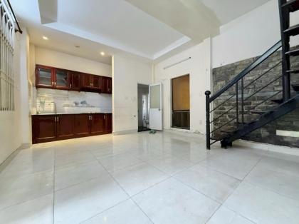 GẤP BÁN – Phú Nhuận - giao Thích Quản Đức – Nguyễn Thượng Hiền, 40m2, 3 tầng, không QH, LG.