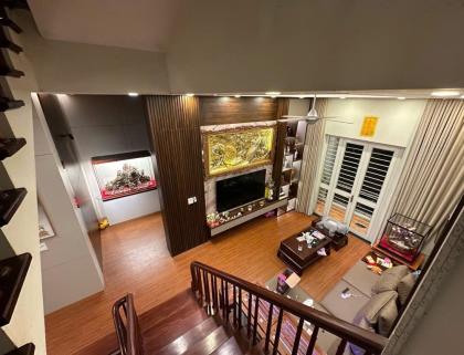 BÁN NHÀ PHỐ NHỔN – 41M² x 5T, GẦN Ô TÔ, ĐH CÔNG NGHIỆP – FULL NỘI THẤT – GIÁ 6TỶ55
