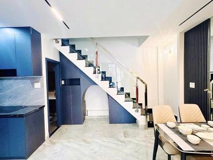 Bán nhà Hẻm Trần Văn Quang  - thông Âu Cơ - Lạc Long Quân, 5,8x10,5m, 3T -3PN, 7,9 tỷ