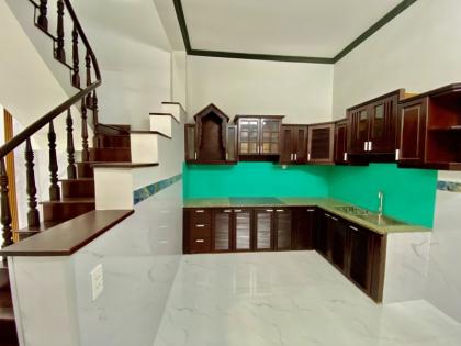HƠN 4 TỶ SỞ HỮU NHÀ ĐẸP ĐÚC THẬT- XE HƠI TỚI NHÀ- 48M2 (4x12)- 3 PHÒNG NGỦ Đsố 12 SÁT 26/3 GẦN AEON TÂN PHÚ