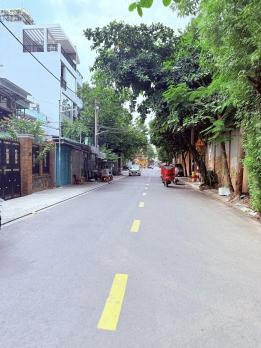 NGÃ TƯ LẠC LONG QUÂN - ÂU CƠ, (5x13.5)m, 4 tầng, xe hơi đỗ cửa, 9.5 tỷ.