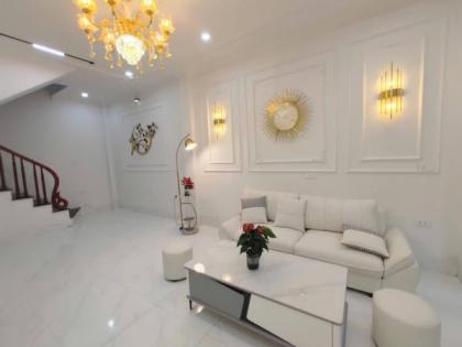 bán nhà văn khê hà đông,50m, 7 tầng thang máy, giá rẻ siêu bất ngờ