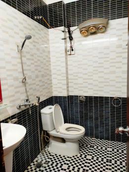 Bán nhà ngõ 180 Nguyễn Lương Bằng, 35m2 x 4 tầng, ô tô tránh, 10 tỷ