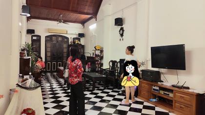 Bán Nhà Mặt Phố Quận Hoàn Kiếm 106m2-5T MT4,5m Vỉa Hè 1 SỔ 1 CHỦ 62 Tỷ Hàng Rươi.