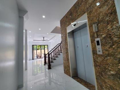 hiếm! bán nhà phố lê trọng tấn hà đông, 60m, 5 tầng, thang máy xịn, nhà mới , giá 13,8 tỷ