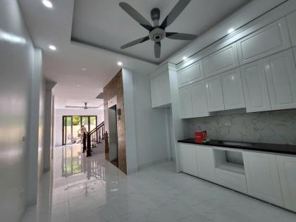 hiếm! bán nhà phố lê trọng tấn hà đông, 60m, 5 tầng, thang máy xịn, nhà mới , giá 13,8 tỷ
