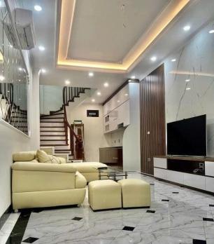 Nhà Đẹp Xuân Phương 36.2m² – 5 Tầng – Chỉ 5.58 Tỷ – Gần Phố, Ở Ngay