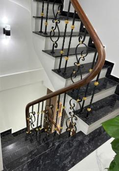 Nhà Đẹp Xuân Phương 36.2m² – 5 Tầng – Chỉ 5.58 Tỷ – Gần Phố, Ở Ngay