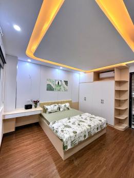 Bán nhà Thịnh Quang, Đống Đa, nhà đẹp full nội thất, ngõ nông, 2 thoáng trước sau