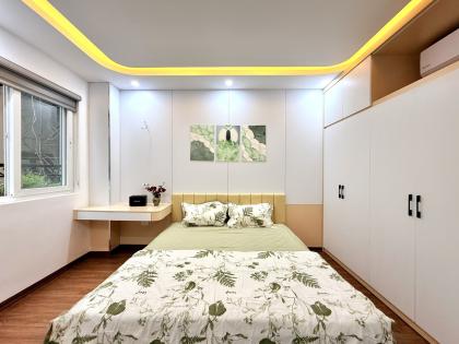 Bán nhà Thịnh Quang, Đống Đa, nhà đẹp full nội thất, ngõ nông, 2 thoáng trước sau