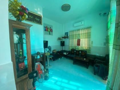 Bán nhà ngay Phạm Văn Đồng, Linh Tây, 55m2, 2 tầng, ô tô đỗ cửa, giá 5,1 tỉ