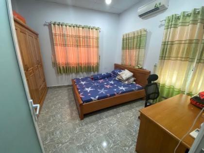 Bán nhà ngay Phạm Văn Đồng, Linh Tây, 55m2, 2 tầng, ô tô đỗ cửa, giá 5,1 tỉ
