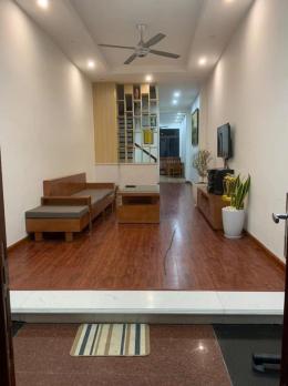 Bán nhà ngõ 1295 Giải Phóng, 60m2 x 6 tầng, ô tô tránh, 17.8 tỷ
