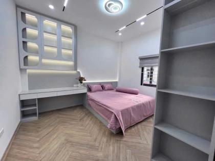Tôi bán nhà mặt ngõ 806 Kim Giang cạnh KĐT Linh Đàm 36m2 chỉ 6.1 tỷ. LH 0989626116