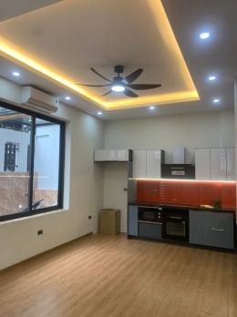Bán nhà mặt phố Khâm Thiên, 55m2 x 7 tầng, thang máy, lô góc