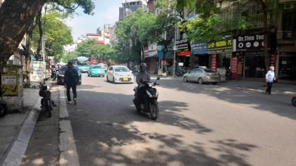Bán NHà 2 Mặt Phố Quận Hai Bà Trưng 55m2-5T 2MT Vỉa Hè Kinh Doanh 26,6 Tỷ Lê Thanh Nghị.
