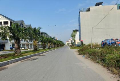 Đất Thăng Long 9- Lai Xá 88m2 - MT8.8m, vỉa hè ô tô, VT đỉnh, 12,5 tỷ