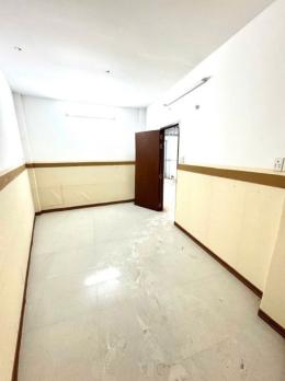 Gấp bán nhà đất mặt tiền TPHCM, giá rẻ, phường Cầu Kiệu (Quận Phú Nhuận)
