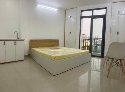 Gấp bán nhà đất TPHCM, giá rẻ, hẻm xe hơi, phường Bình Thạnh, giáp Q1, cho thuê CHDV