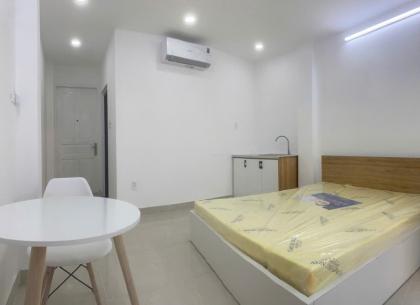 Gấp bán nhà đất TPHCM, giá rẻ, hẻm xe hơi, phường Bình Thạnh, giáp Q1, cho thuê CHDV