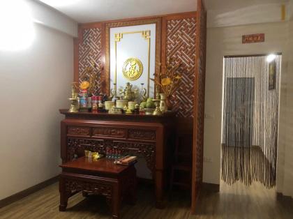 hot ! bán nhà phố ngô thì nhậm hà đông,dân xây,có vỉa hè, kinh doanh, nội thất xịn.