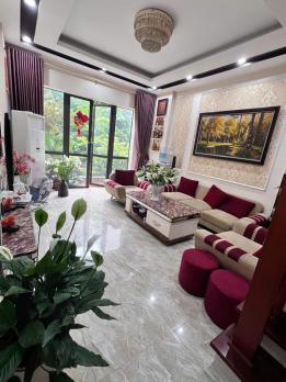 hot ! bán nhà phố ngô thì nhậm hà đông,dân xây,có vỉa hè, kinh doanh, nội thất xịn.