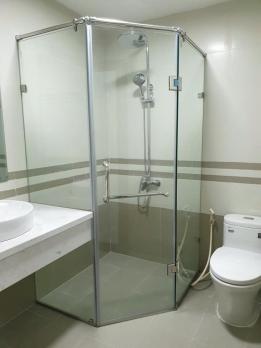 Bán nhà ngõ 165 Chùa Bộc, 35m2 nhà đẹp ở ngay, gần ô tô