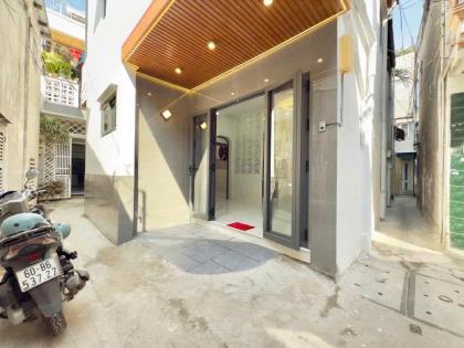 Cho Thuê nhà riêng 4 phòng ngủ (90m2 sử dụng) - Quang Trung, P10, GV.