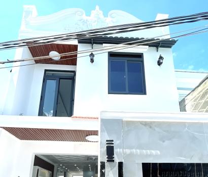 NHÀ PHỐ MỚI SIÊU ĐẸP, 86m2, FULL NỘI THẤT, CHỈ NHỈNH 3 TỶ, CÁCH PHÚ MỸ HƯNG 5 PHÚT