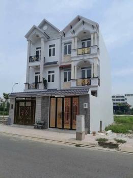 GIẢM NGAY 300 TRIỆU/CĂN – NHÀ PHỐ ĐẸP ĐƯỜNG 10M LÊ THỊ RIÊNG – P.THỚI AN, Q.12