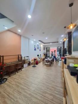 Nhà Đường Bạch Đằng Quận Bình Thạnh Phường 25.